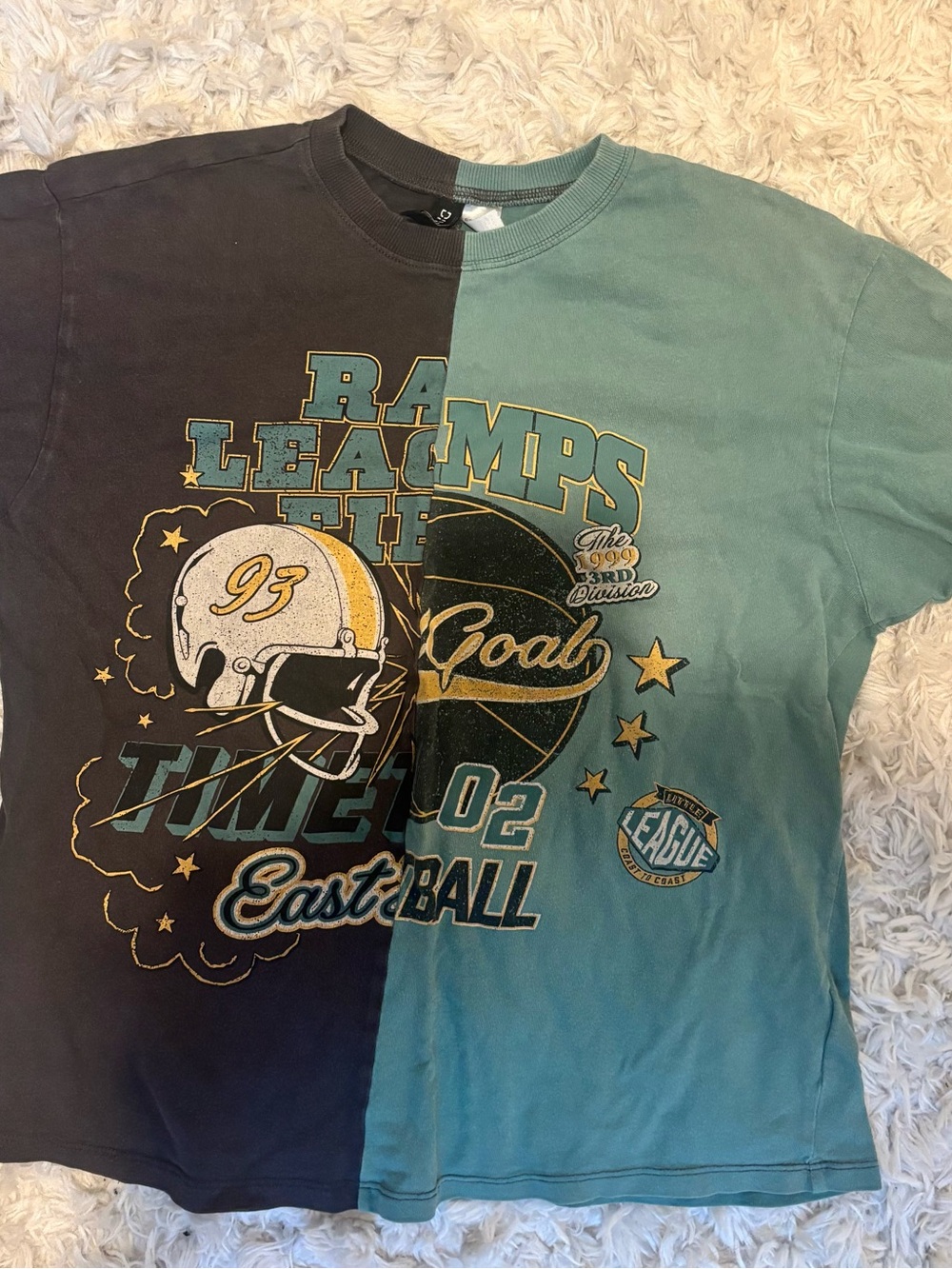 H&M Two-Tone Graphic Sport Tee in Black & Teal